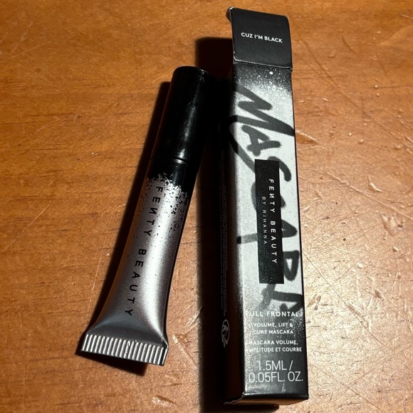 Fenty Beauty Full Frontal Mascara - Picture 1 of 11